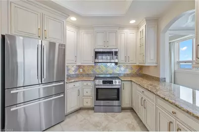 2090 W 1st St #E2605, Fort Myers, FL 33901 - Photo 11