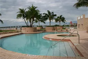 2090 W First St, Fort Myers, FL 33901 - Photo 29