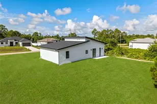 1255 Nimitz Blvd, Lehigh Acres, FL 33974 - Photo 3