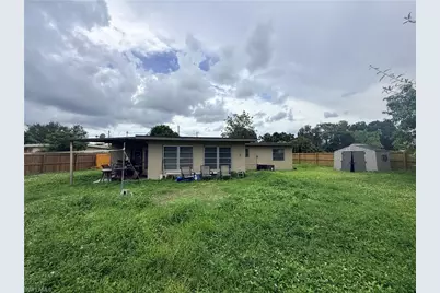 221 Brooks Ct, North Fort Myers, FL 33917 - Photo 3