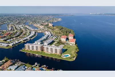 4260 SE 20th Pl #401, Cape Coral, FL 33904 - Photo 3