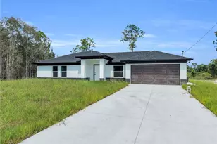 863 Burrows Ave, Lehigh Acres, FL 33974 - Photo 3