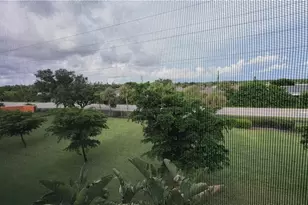 6481 Aragon Way, Fort Myers, FL 33966 - Photo 25