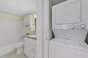 16881 Davis Rd, Fort Myers, FL 33908 - Photo 15