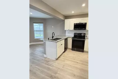 4140 SW 6th Pl, Cape Coral, FL 33914 - Photo 7