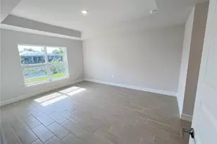410 SE 1st Terrace, Cape Coral, FL 33990 - Photo 25