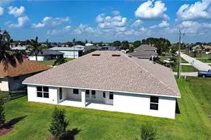 410 SE 1st Terrace, Cape Coral, FL 33990 - Photo 31