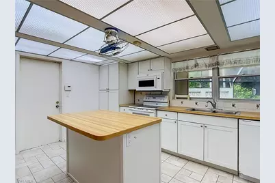 1625 Silverwood Ct, North Fort Myers, FL 33903 - Photo 15