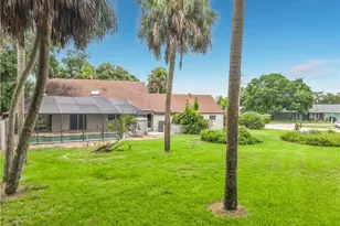 1625 Silverwood Ct, North Fort Myers, FL 33903 - Photo 47