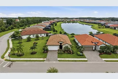 11306 Shady Lake Run, Fort Myers, FL 33913 - Photo 3