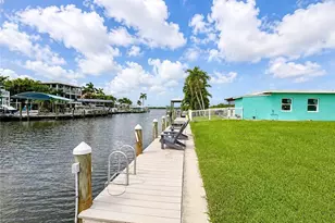 2623 Second St, Matlacha, FL 33993 - Photo 17