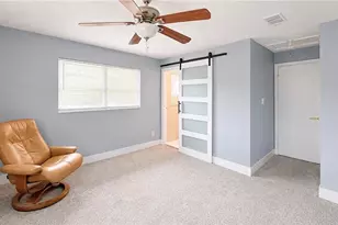 1634 Newport Ct, Fort Myers, FL 33907 - Photo 11