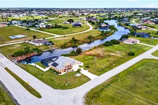 2 NW 29th Pl, Cape Coral, FL 33993 - Photo 43