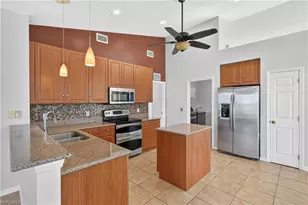 2 NW 29th Pl, Cape Coral, FL 33993 - Photo 13