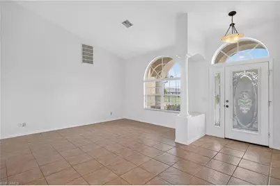 2 NW 29th Pl, Cape Coral, FL 33993 - Photo 7