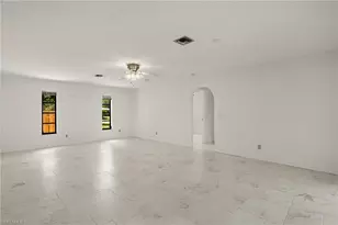 1011 El Mar Ave, Fort Myers, FL 33919 - Photo 5