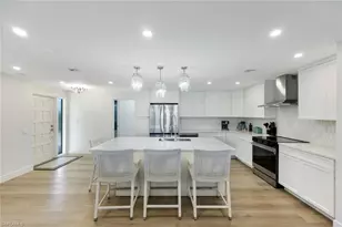 707 Durion Ct, Sanibel, FL 33957 - Photo 9