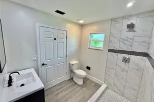 145 SW 28th Terrace, Cape Coral, FL 33914 - Photo 11