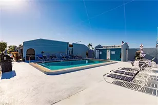 321 Cape Coral Pkwy W, Cape Coral, FL 33914 - Photo 29