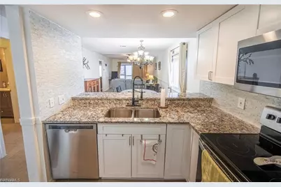 321 Cape Coral Pkwy W #109, Cape Coral, FL 33914 - Photo 3