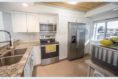 321 Cape Coral Pkwy W #109, Cape Coral, FL 33914 - Photo 5