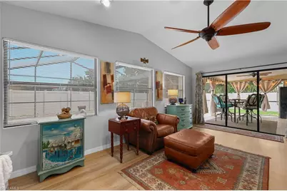 4029 Country Club Blvd, Cape Coral, FL 33904 - Photo 11