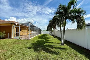 2209 NE 9th Ave, Cape Coral, FL 33909 - Photo 35