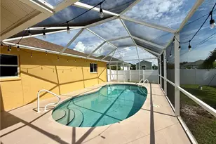 2209 NE 9th Ave, Cape Coral, FL 33909 - Photo 31