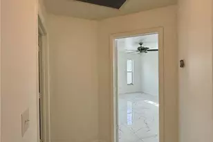 2209 NE 9th Ave, Cape Coral, FL 33909 - Photo 19