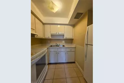 1830 Maravilla Ave #402, Fort Myers, FL 33901 - Photo 13