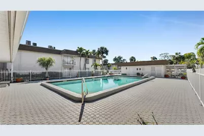 1830 Maravilla Ave #402, Fort Myers, FL 33901 - Photo 3