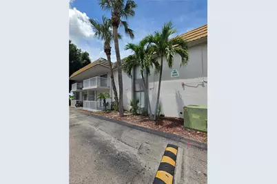 1830 Maravilla Ave #402, Fort Myers, FL 33901 - Photo 7