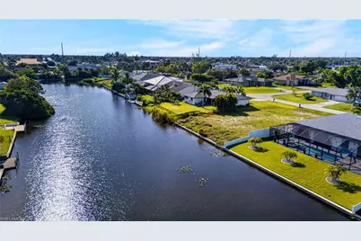 107 SW 21st St, Cape Coral, FL 33991 - Photo 21