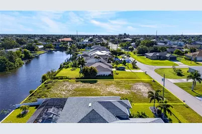 107 SW 21st St, Cape Coral, FL 33991 - Photo 35