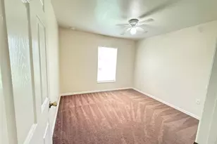 706 Oro Ave S, Lehigh Acres, FL 33974 - Photo 7