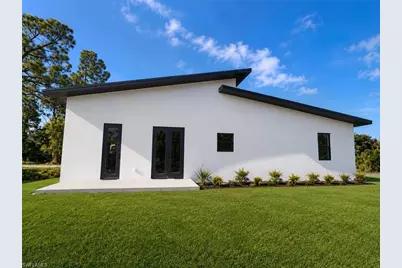 703 Long Island St E, Lehigh Acres, FL 33974 - Photo 3