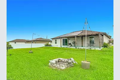 258 Lisette St, Fort Myers, FL 33913 - Photo 15
