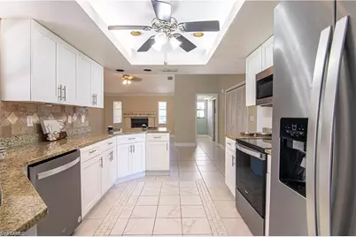6113 Deer Run, Fort Myers, FL 33908 - Photo 11