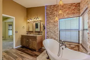 2816 SW 43rd Ln, Cape Coral, FL 33914 - Photo 19