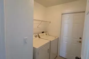 573 Bourse Cir, Lehigh Acres, FL 33974 - Photo 5