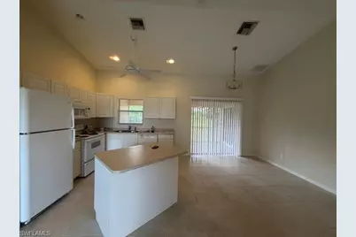 573 Bourse Cir, Lehigh Acres, FL 33974 - Photo 3