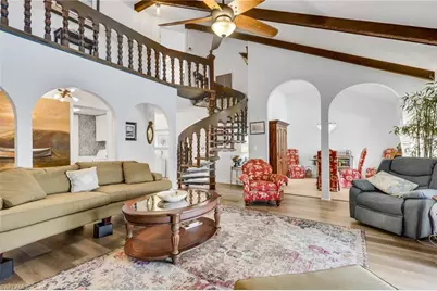 3605 Country Club Blvd #C, Cape Coral, FL 33904 - Photo 9