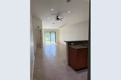 1117 SW 8th Pl, Cape Coral, FL 33991 - Photo 9