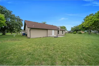 538 Whispering Wind Bend, Lehigh Acres, FL 33974 - Photo 31