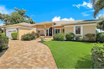 16111 Forest Oaks Dr, Fort Myers, FL 33908 - Photo 3