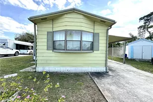 280 Flame Ln, North Fort Myers, FL 33917 - Photo 3