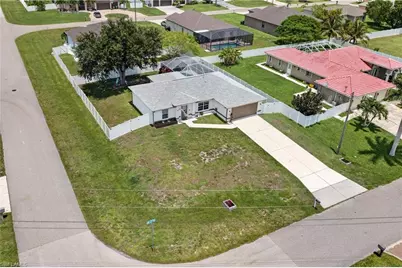 1821 SW 22nd Ter, Cape Coral, FL 33991 - Photo 27