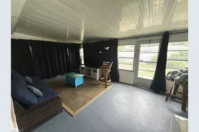 930 Narcissus St, North Fort Myers, FL 33903 - Photo 7