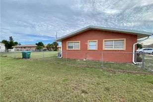 4819 Marine Dr, Cape Coral, FL 33904 - Photo 3