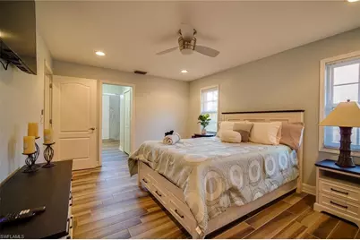 8831 Banyan Cove Cir, Fort Myers, FL 33919 - Photo 13